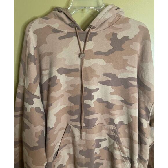 Fabletics Women's Forever Fleece Camo Hoodie‎ Size 4X NWT - Picture 3 of 8